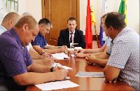 Глава района Юрий Матузов провел ряд совещаний по вопросам организации дорожной деятельности 
